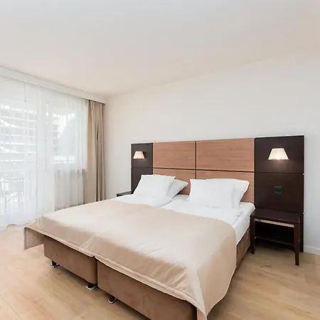 Hotelowy Delux W Kolobrzegu Ul Kosciuszki 16 Przyjazny Dla Osob Na Wozkach 7 Nocy 10 Procent Rabatu 4 Noce 5 Procent Rabatu